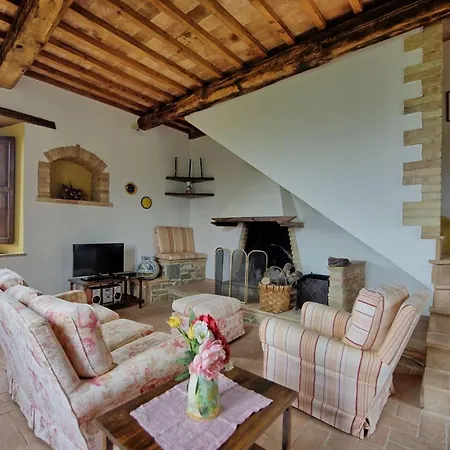 Sleeps 8 Pool Wifi Montalcino